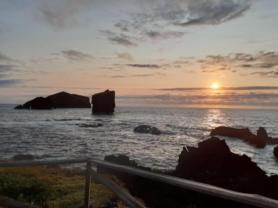 Casa Da Ribeira - Mosteiros Mosteiros  Kültér fotó